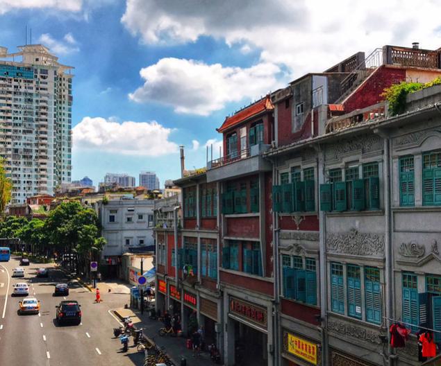 這座網紅城市游客多到爆,本地年輕人卻都逃跑:壓力太大!